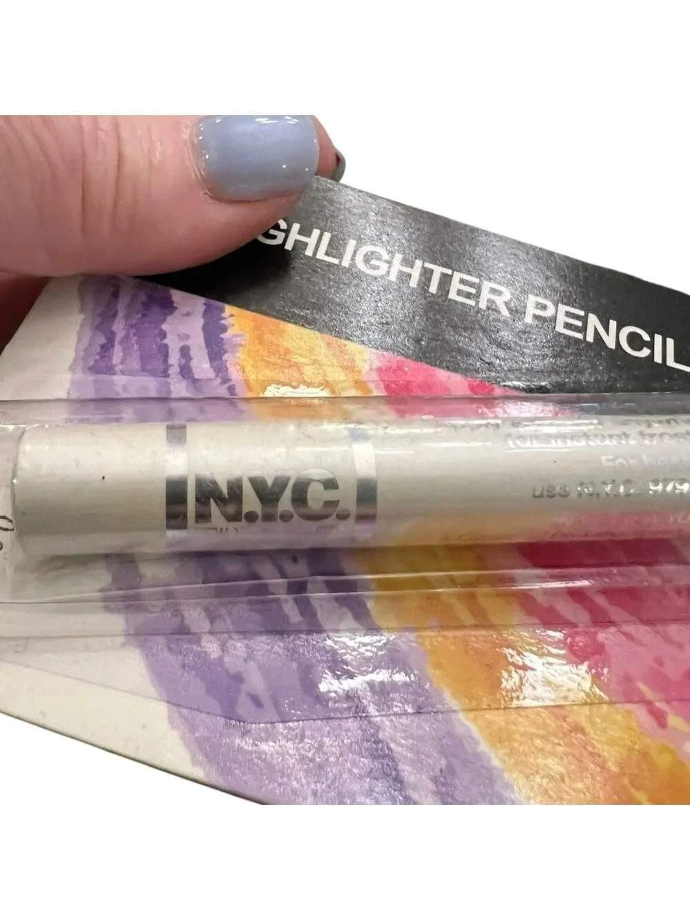 NYC Miss Sparkle Highlighter Pencil Frosty Highlights Eyes